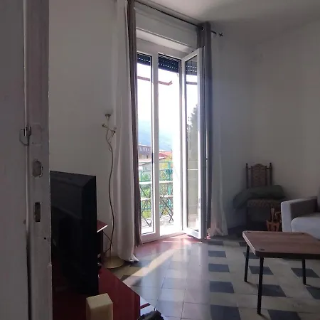Apartment, A 6-minute Walk From The * Dervio