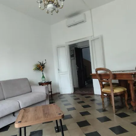Apartment, A 6-minute Walk From The Daire