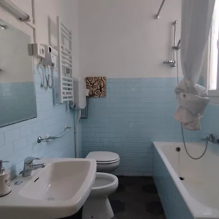 Apartment, A 6-minute Walk From The Daire Dervio